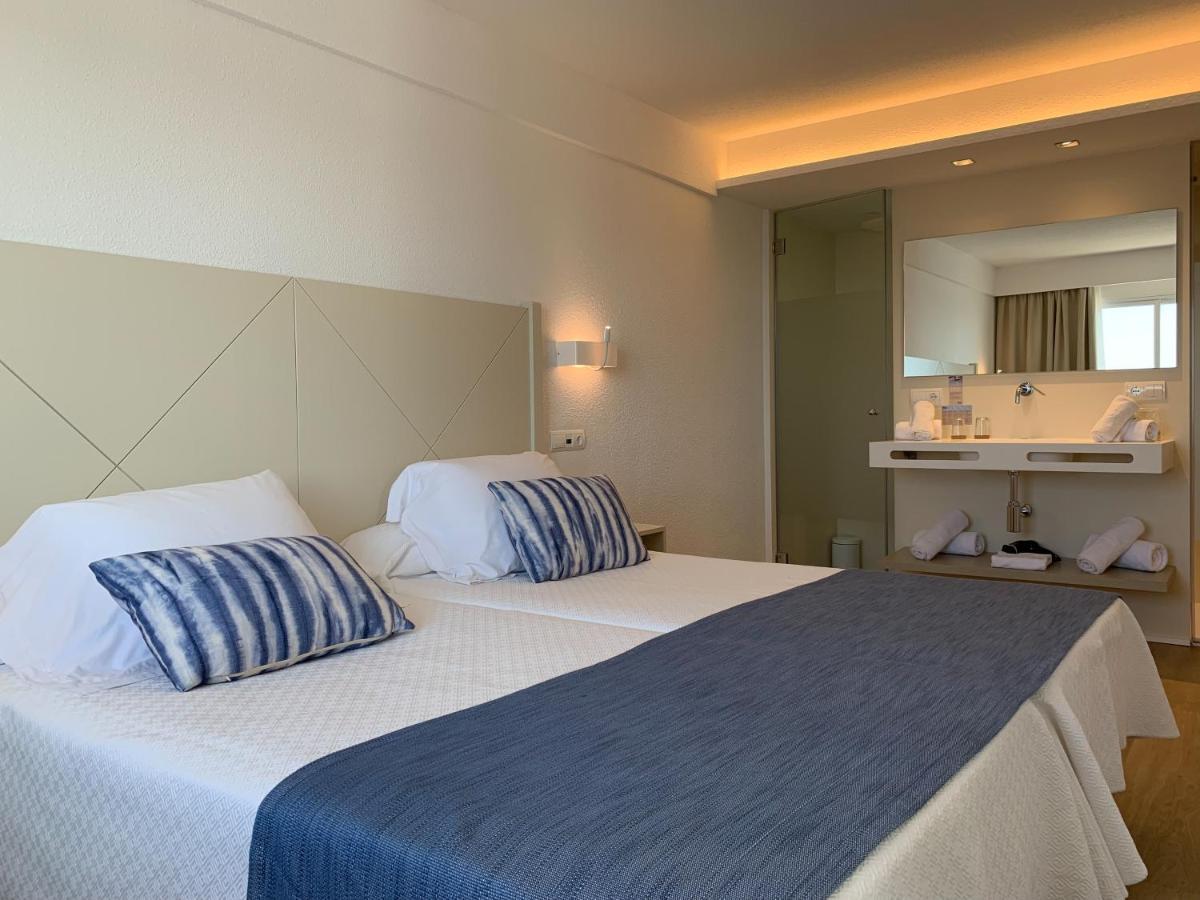 Blau Punta Reina Junior 4*